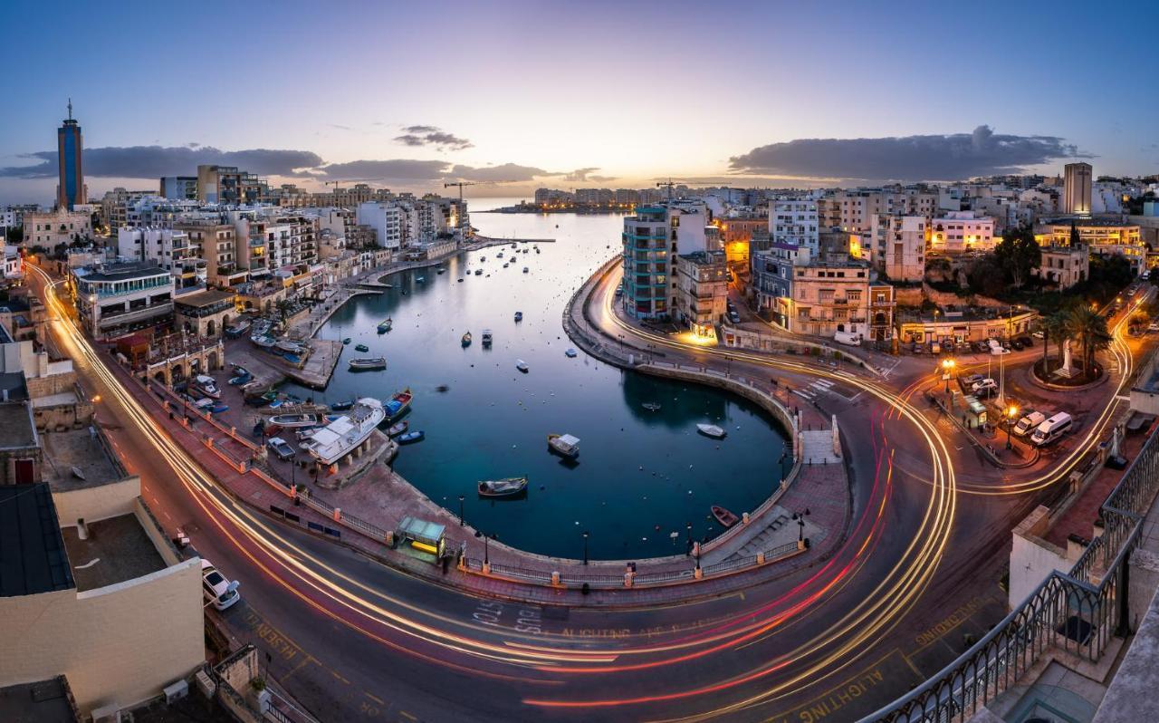 Super Luxury Apartment In Tigne Point, Amazing Sea Views Sliema Bagian luar foto